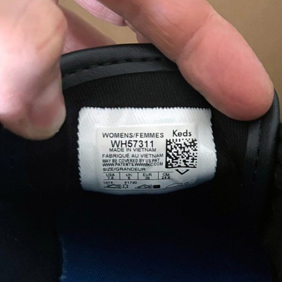 NEW Keds - Women's Triple Kick Leather Shoes (WH57311) (size 7.5) - Picture 7 of 7